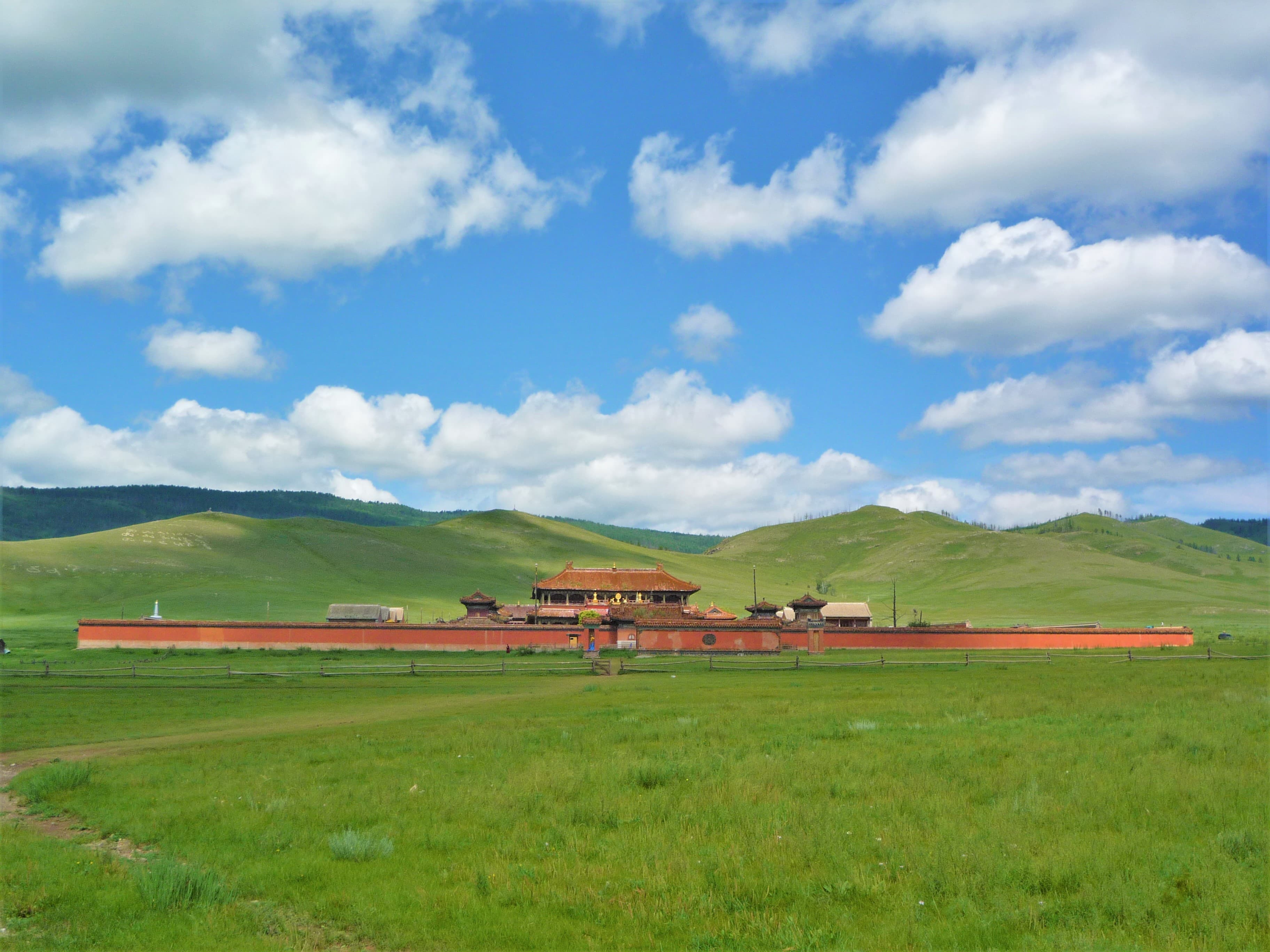 Amarbayasgalant, Ugii & Terkhiin Tsagaan Lake Loop